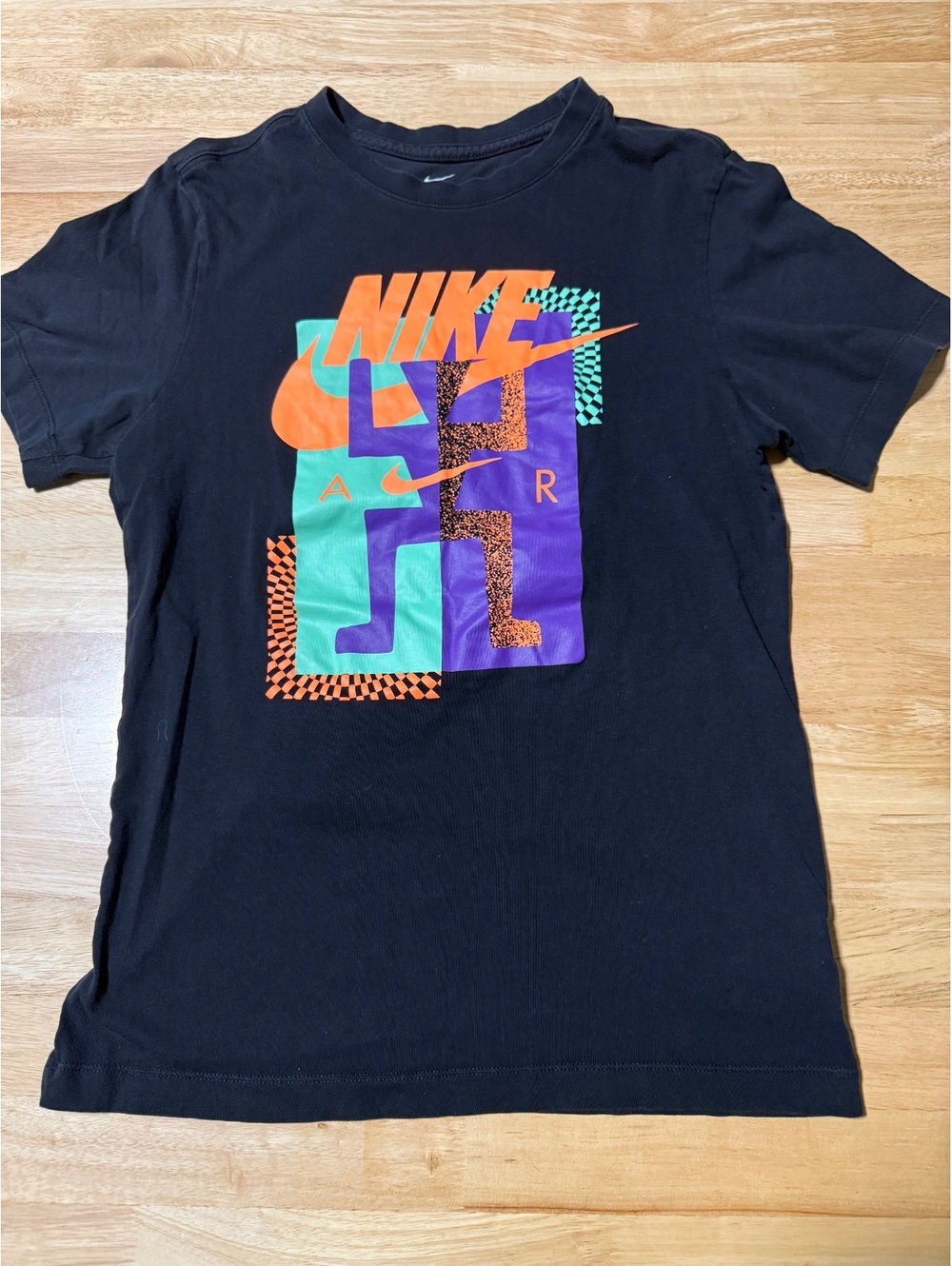 Nike Air Black Graphic T-Shirt Unisex Small Colorful Logo